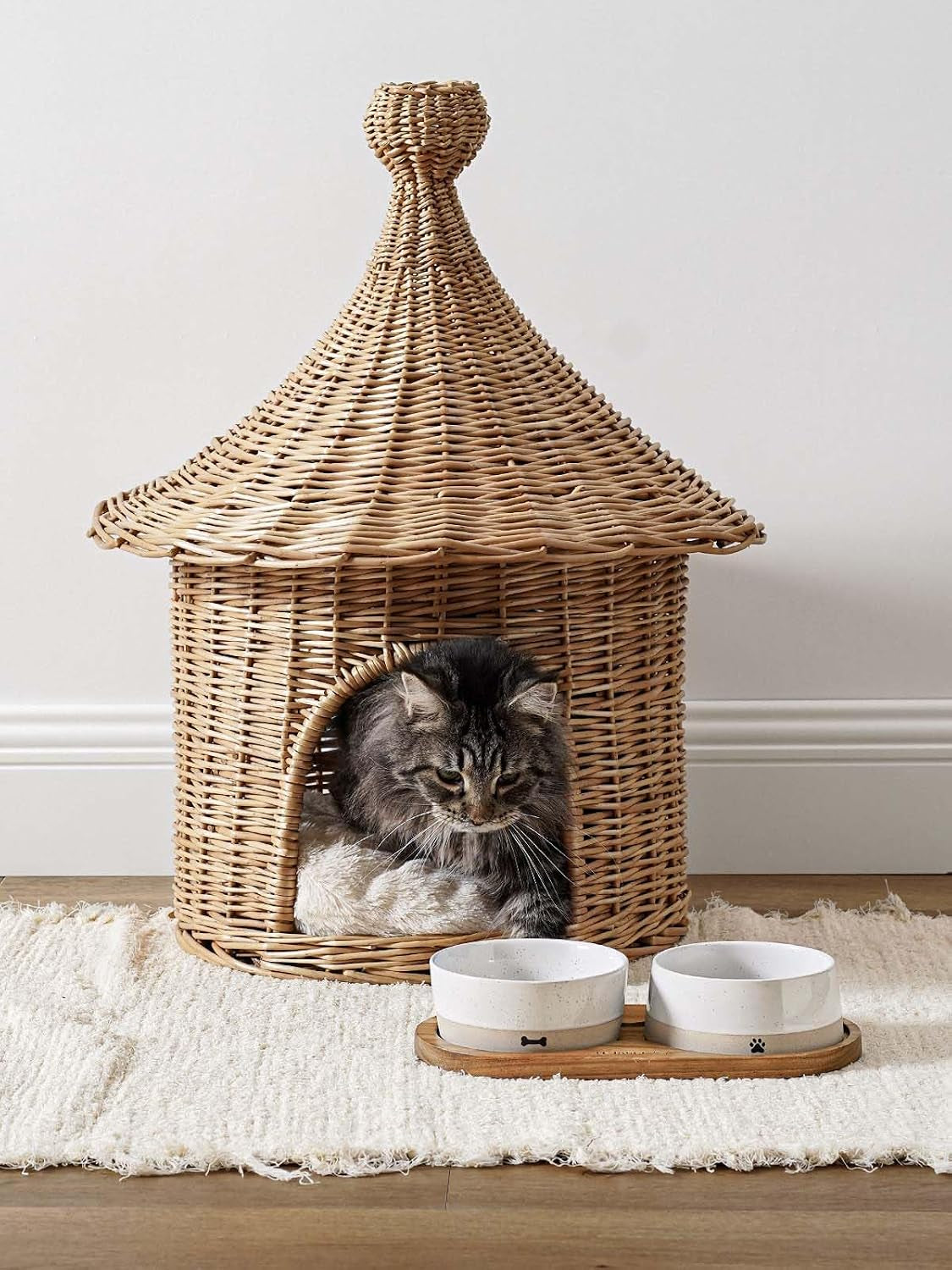Ceramic Dog Bowl Set with Acacia Wood Tray, 2 Cup Food Bowl + 17 Oz Water Bowl, Weighted Non-Slip Feeding Station for Small Dogs & Cats